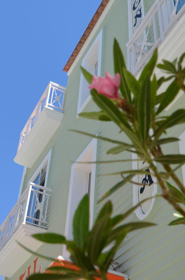 Hostal Dona Antonia Hotel Punta Umbría Екстериор снимка