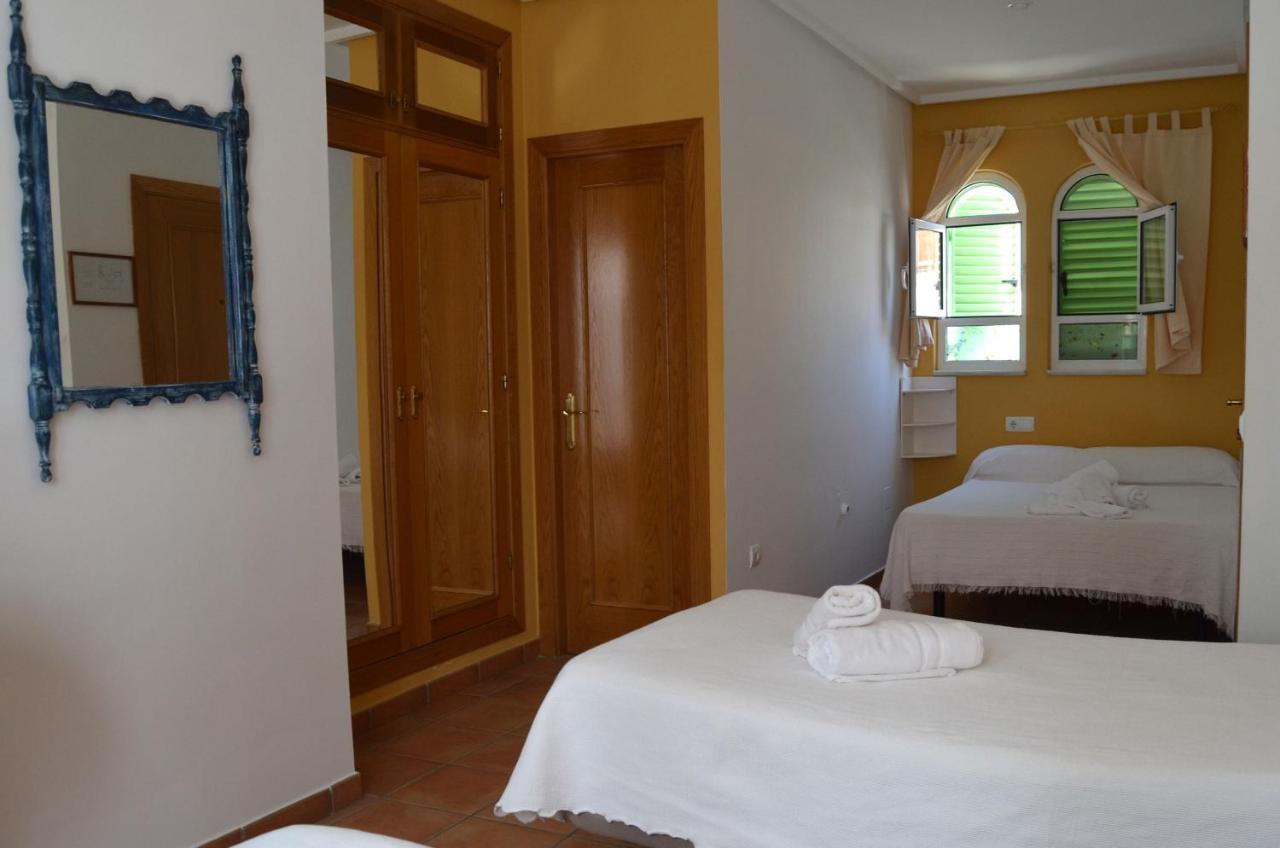 Hostal Dona Antonia Hotel Punta Umbría Екстериор снимка