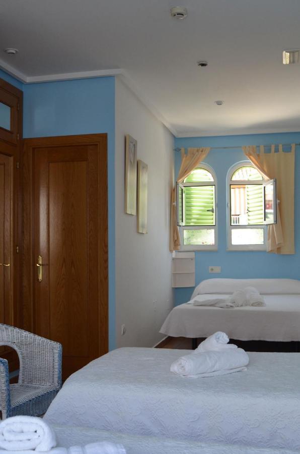 Hostal Dona Antonia Hotel Punta Umbría Екстериор снимка